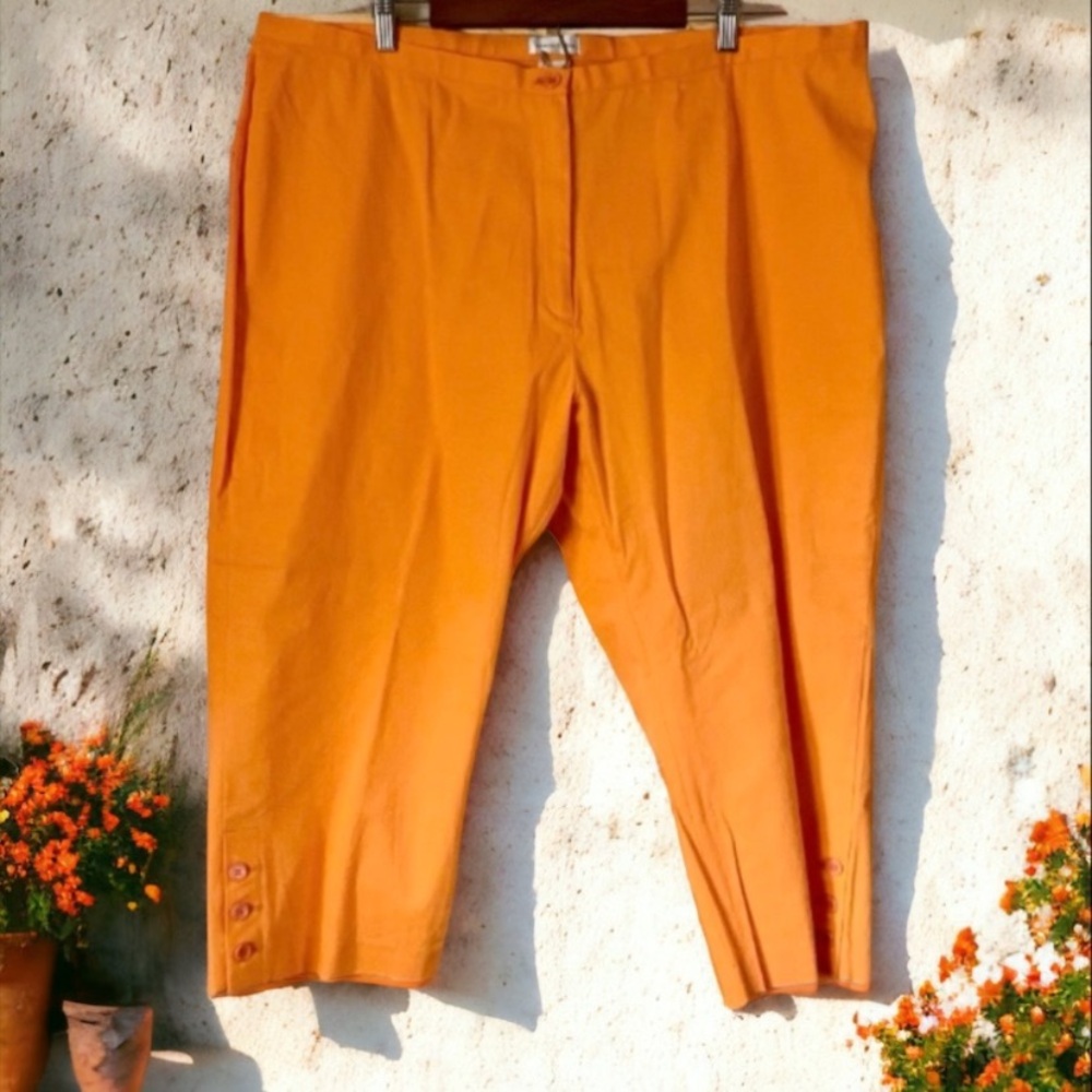 Monroe & Main Orange Capris - Picture 9 of 11